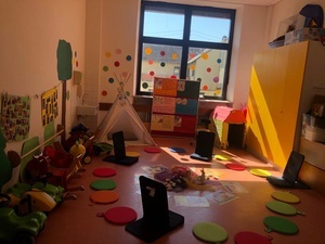 Emilias Weg führte in eine Kindertagesstätte. Emilias Weg führte in eine Kindertagesstätte.